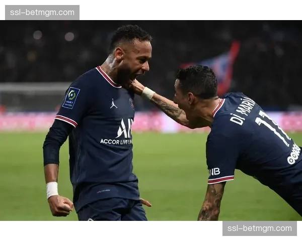 趋势观察:法甲“战术任意球”(短传配合)比例正显著上升 趋势观察:法甲“战术任意球”(短传配合)比例正显著上升