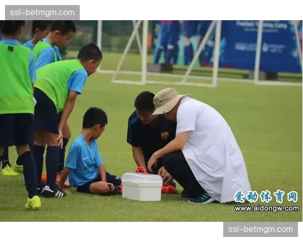 拉玛西亚青训营发布年度报告,强调培养“多位置适应性”以应对现代足球 拉玛西亚青训营发布年度报告,强调培养“多位置适应性”以应对现代足球